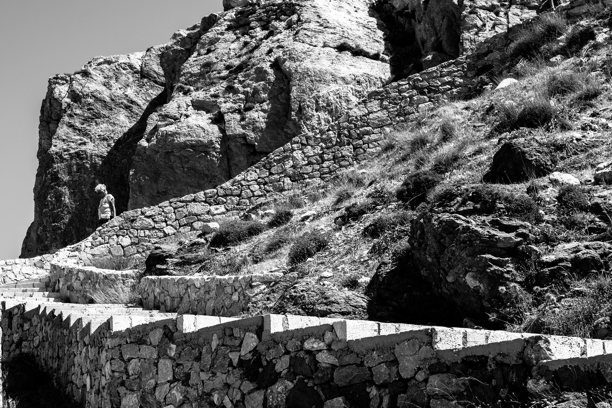 Nikon AF-S Nikkor 24-70mm F2.8G ED sample photo. The steps to thira photography