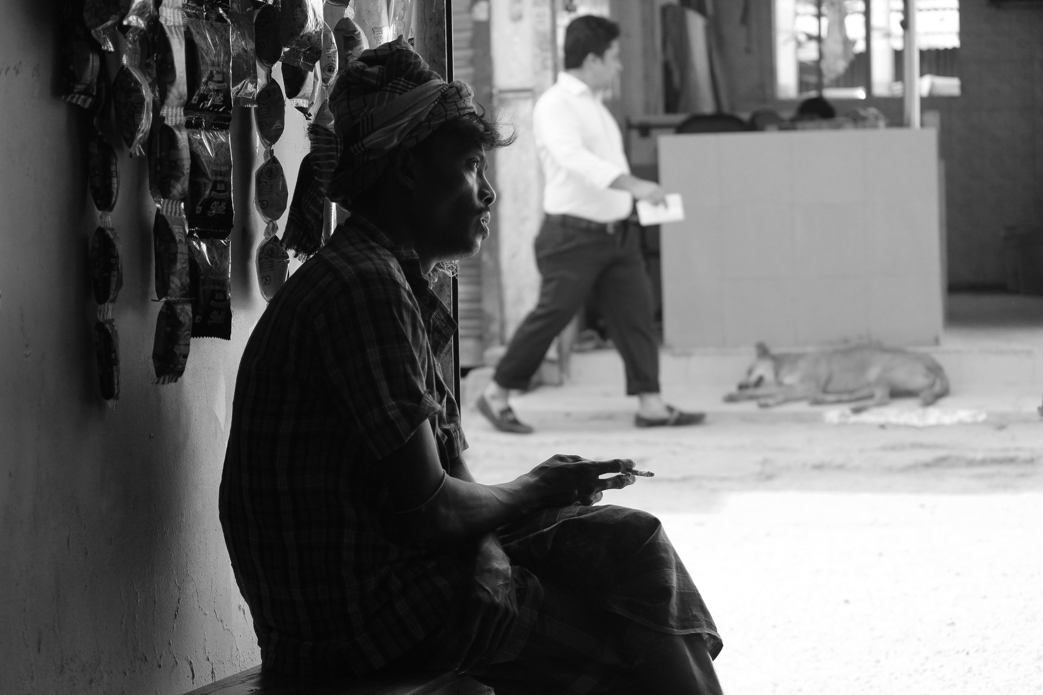 Canon EOS 600D (Rebel EOS T3i / EOS Kiss X5) sample photo. Street 4 photography