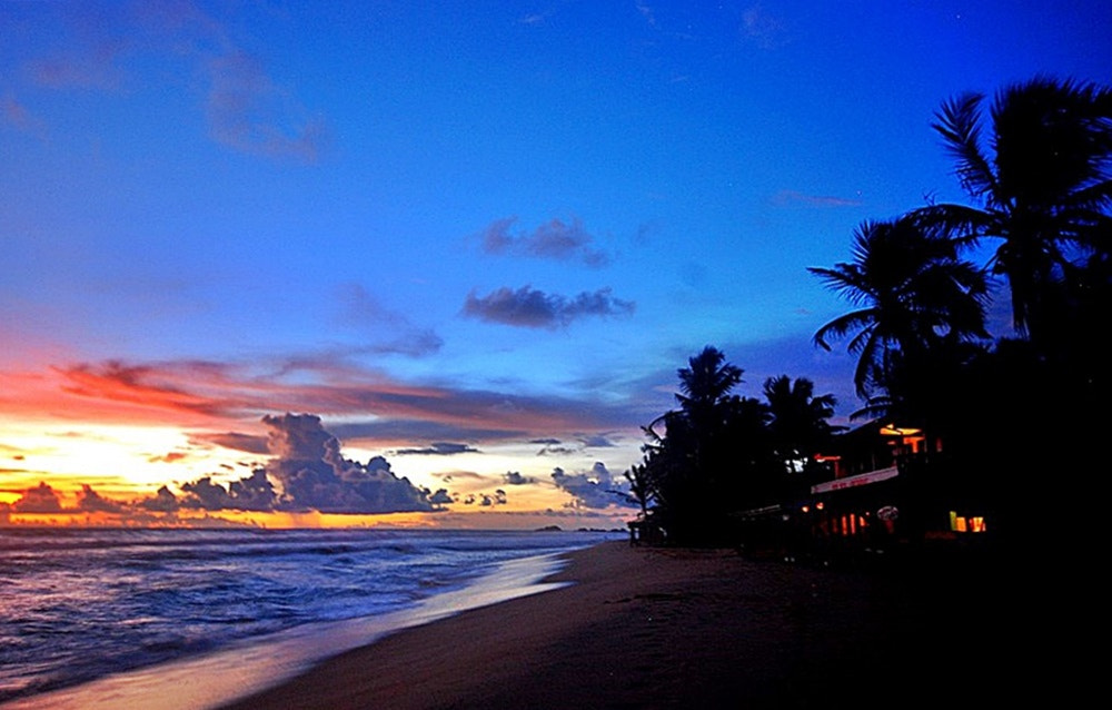 Sigma 10-20mm F4-5.6 EX DC HSM sample photo. Hikkaduwa - sri lanka photography