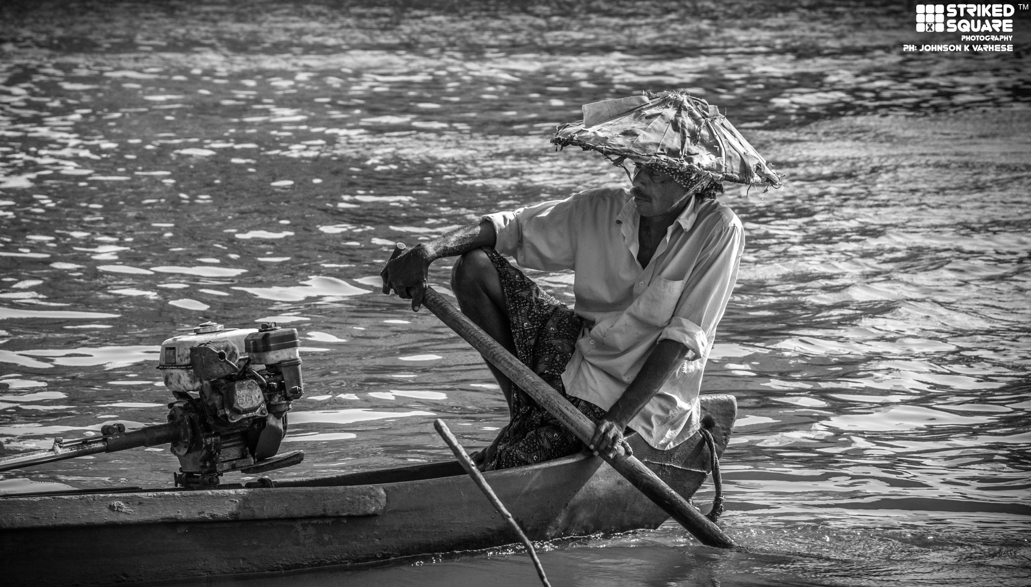 Nikon D5300 + Nikon AF-S DX Nikkor 18-135mm F3.5-5.6G ED-IF sample photo. Much rowing for fish photography