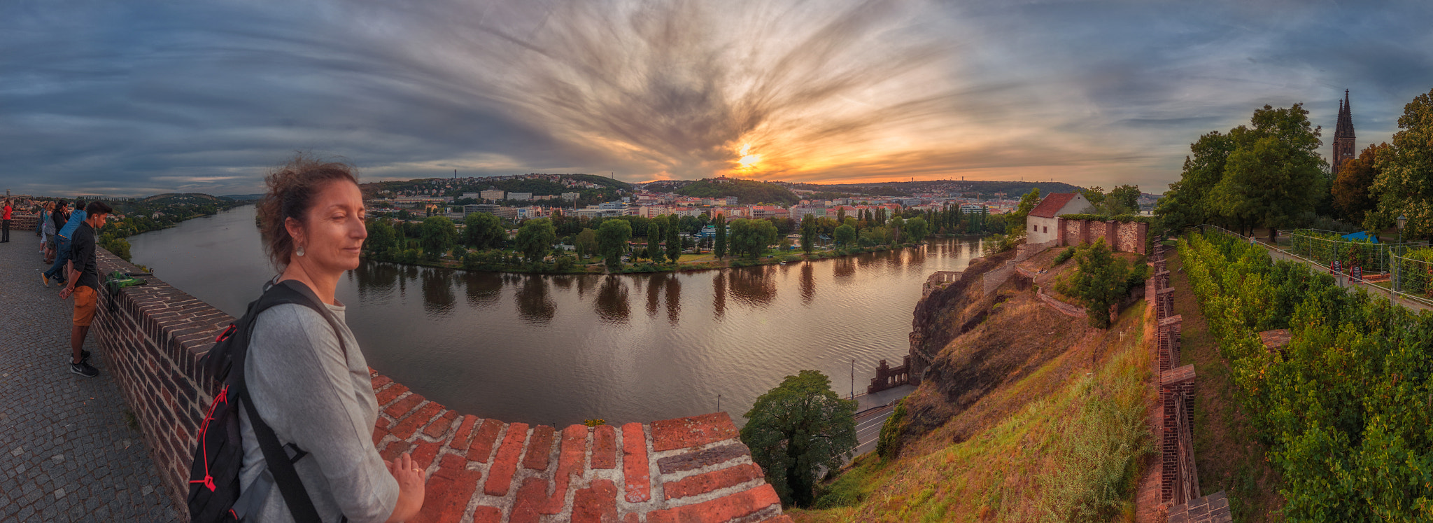 Nikon AF-S Nikkor 14-24mm F2.8G ED sample photo. Sunset panorama from vysehrad photography