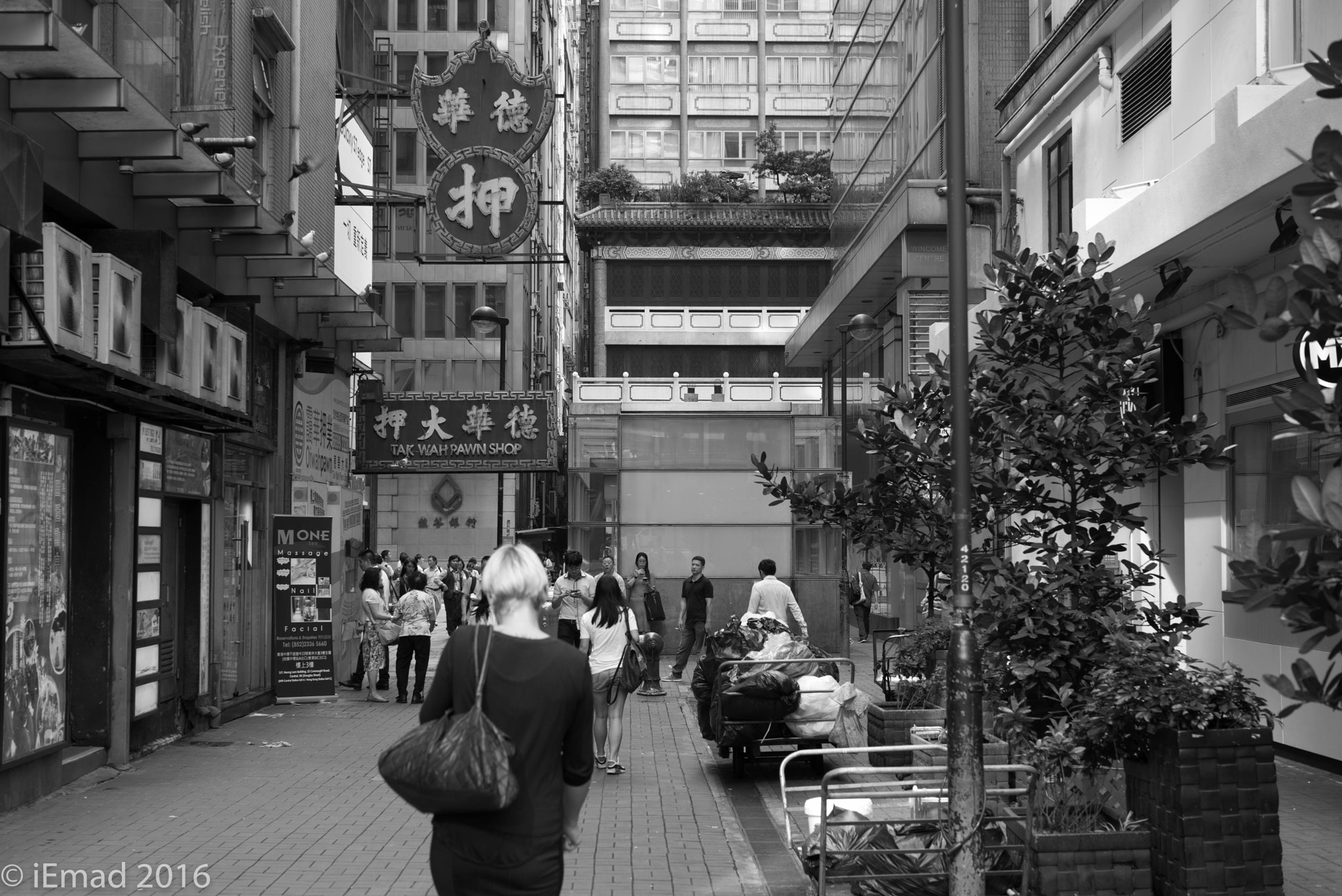 Leica Summilux-M 50mm F1.4 ASPH sample photo. Life in motion -hk photography
