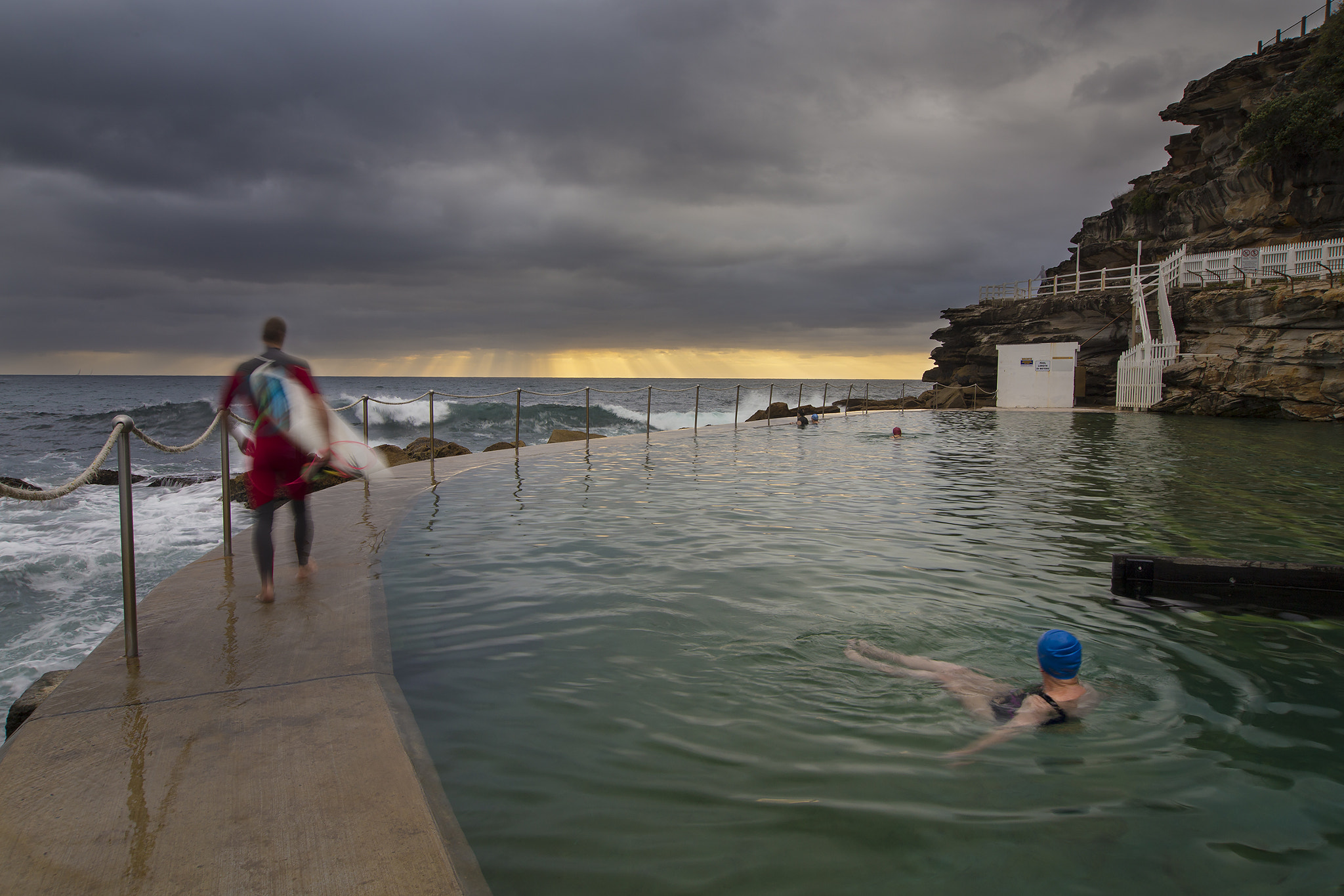 Tokina AT-X Pro 12-24mm F4 (IF) DX sample photo. Surfing in a pool? photography