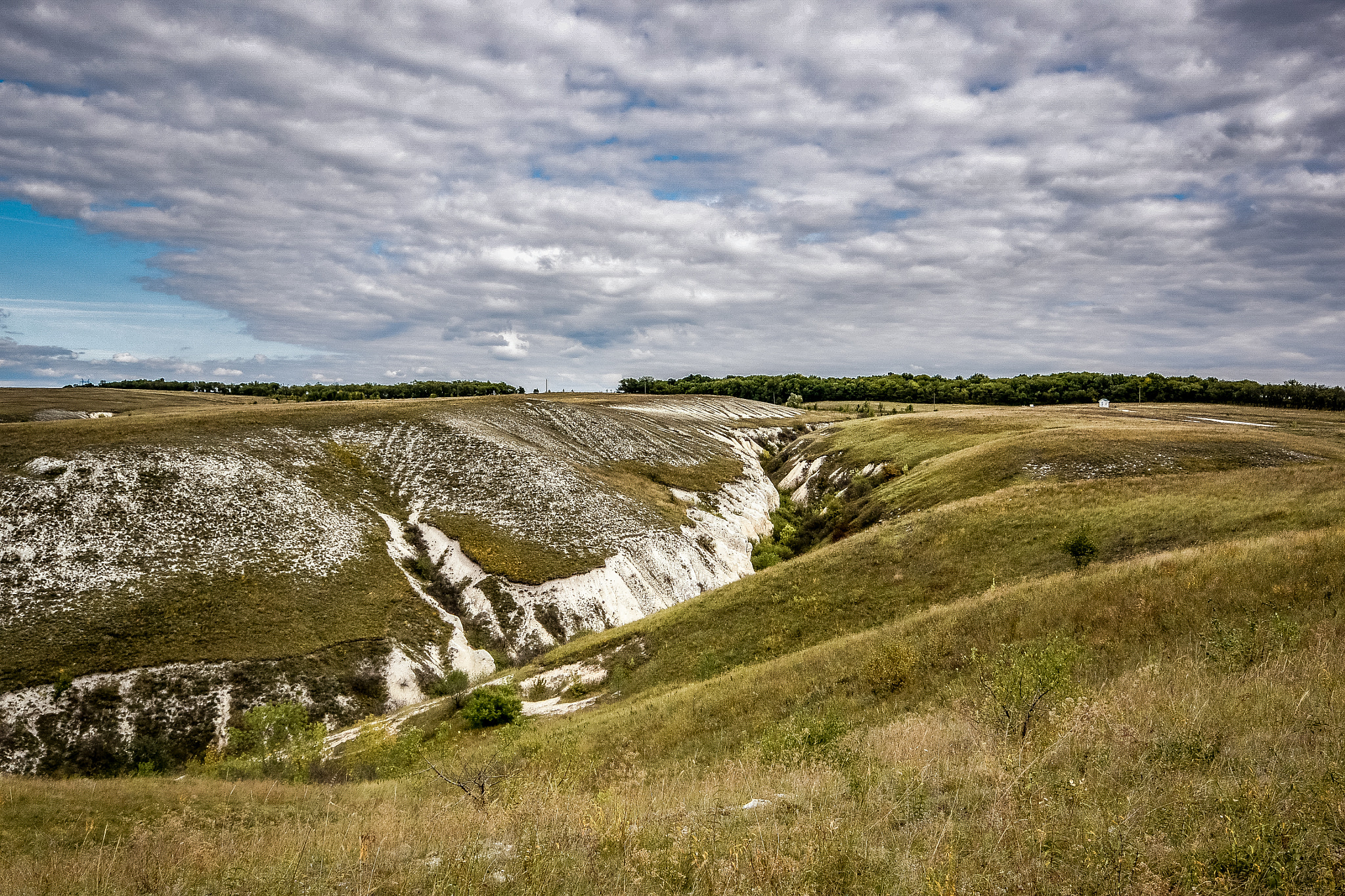 Nikon 1 J3 sample photo. Chalk canyon in divnogorie natural reserve photography