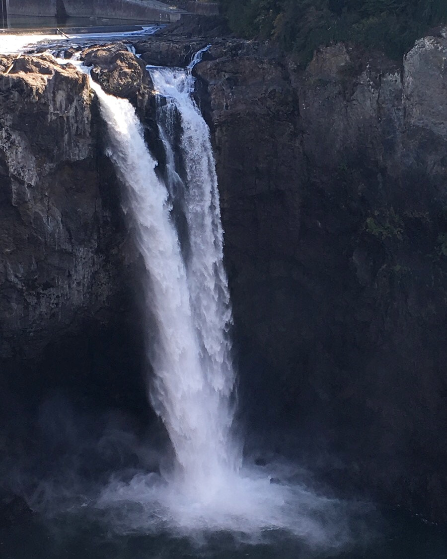 Apple iPhone8,1 sample photo. The beautiful snoqualmie falls photography