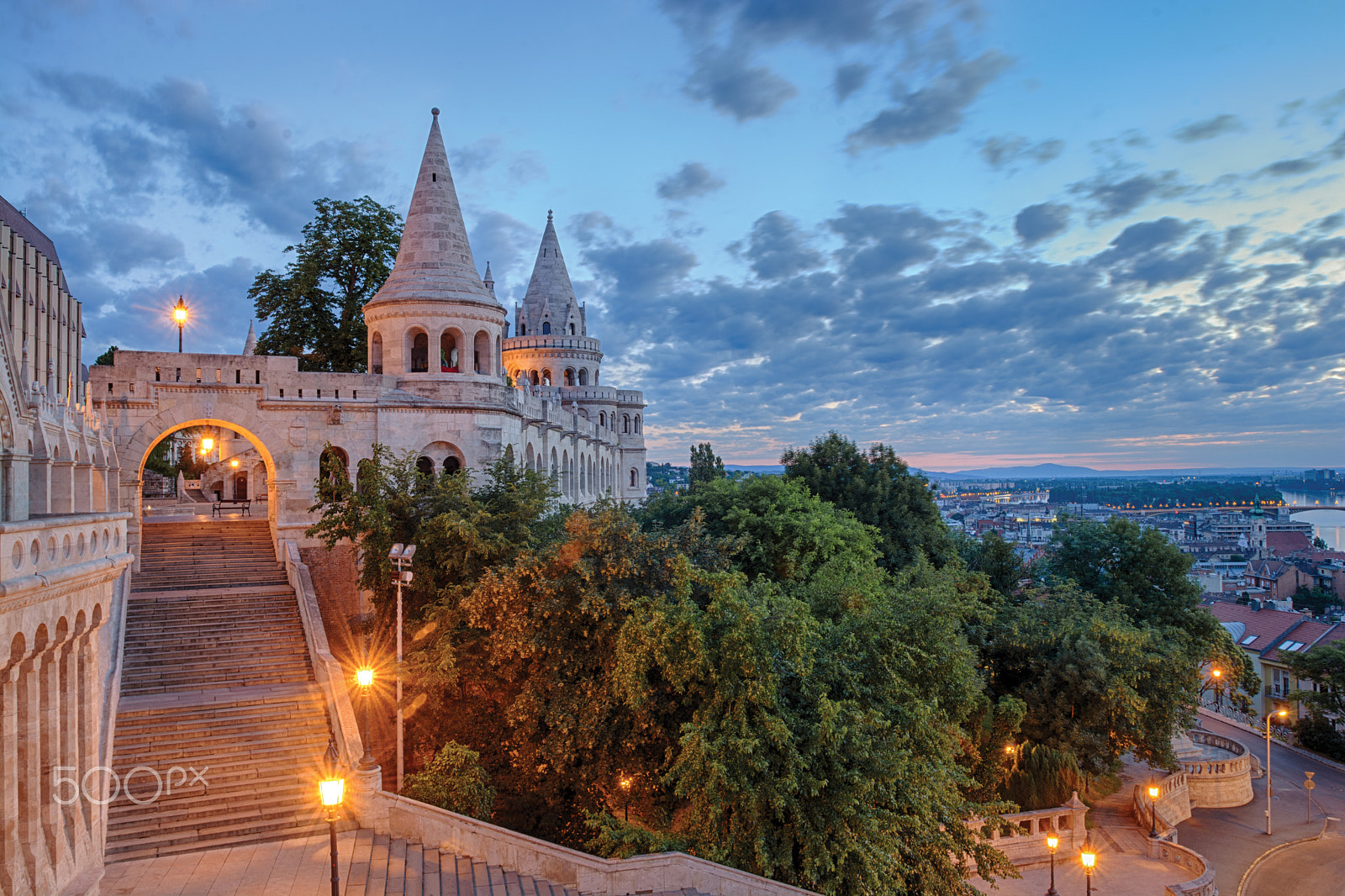 Nikon AF-S Nikkor 17-35mm F2.8D ED-IF sample photo. Fisherman's bastion photography