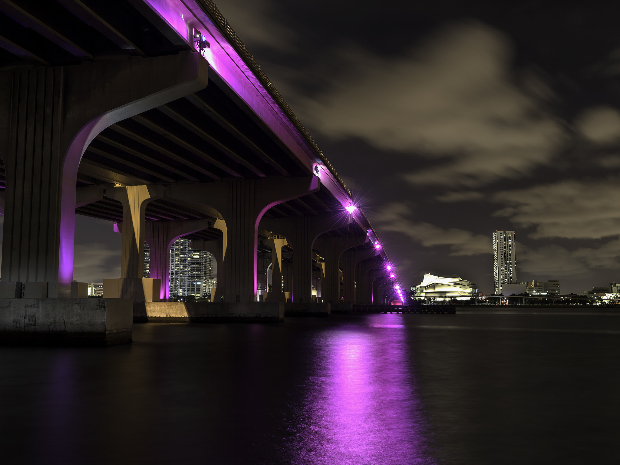 HD Pentax-DA645 28-45mm F4.5ED AW SR sample photo. Purple leads away photography
