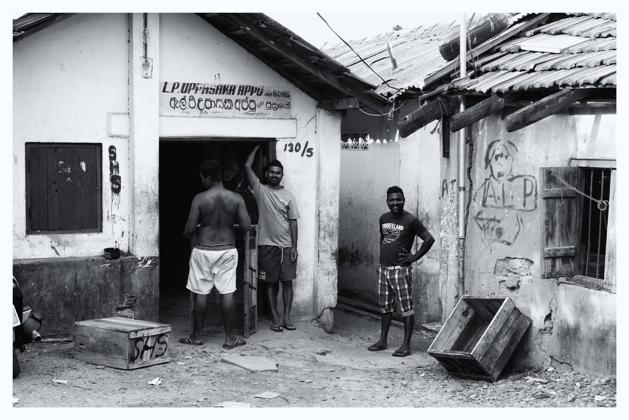 Nikkor 500mm f/4 P ED IF sample photo. Fishermen in trincomalee photography
