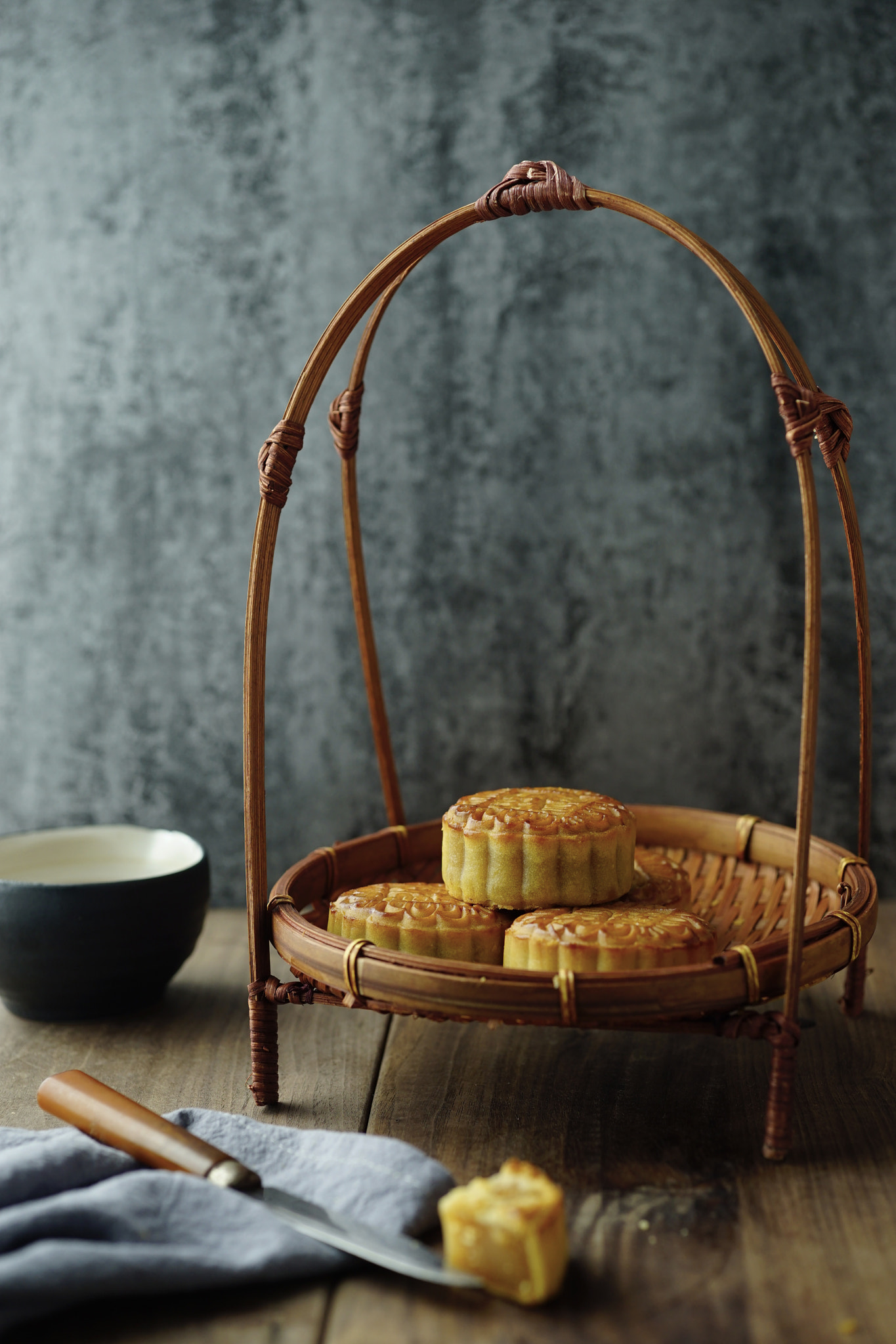 Sony a7 II + Sony 50mm F2.8 Macro sample photo. Chinese mooncake photography