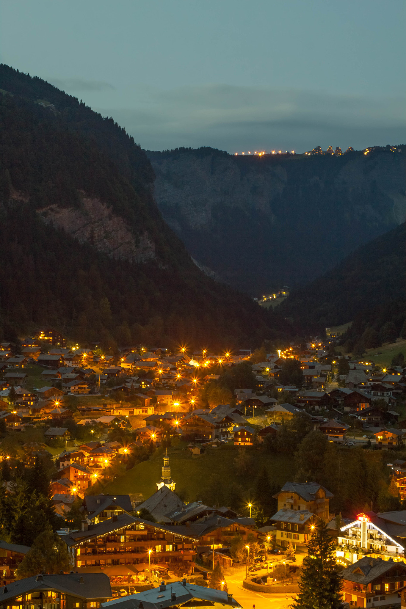 Canon EF 28-80mm f/3.5-5.6 sample photo. Night at the alps photography