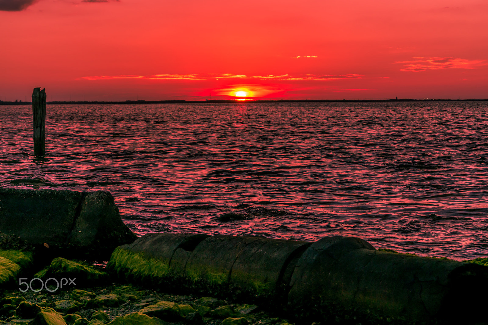 Sony DT 18-55mm F3.5-5.6 SAM II sample photo. A red gandy sunset photography