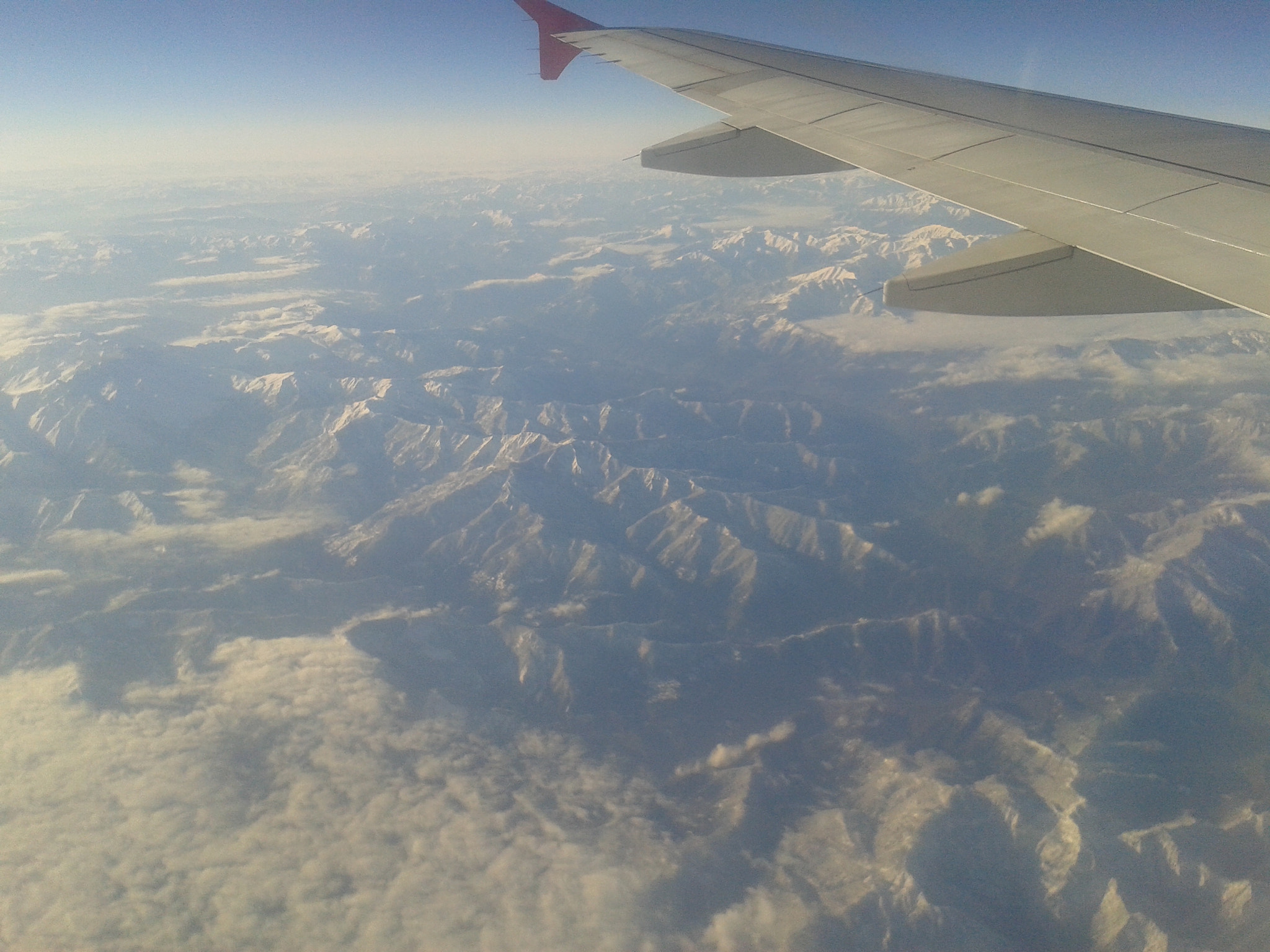 Samsung Galaxy S DUOS sample photo. Turkish airline photography