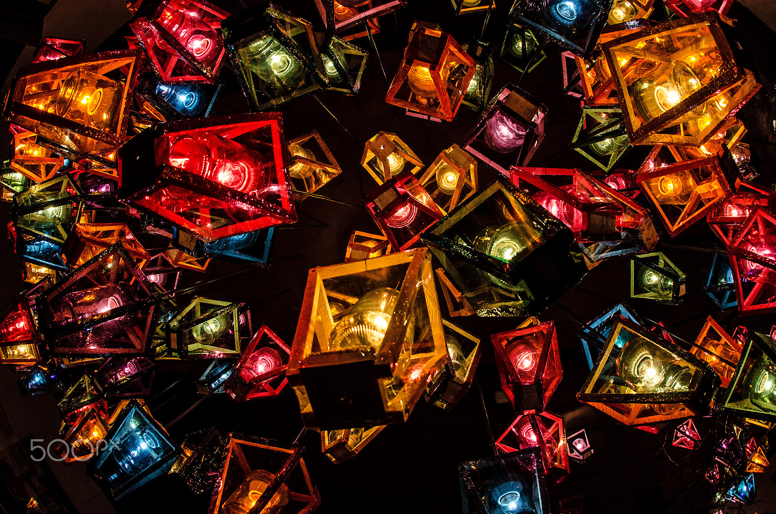 Sigma 10mm F2.8 EX DC HSM Diagonal Fisheye sample photo. Lanterns in the roof photography