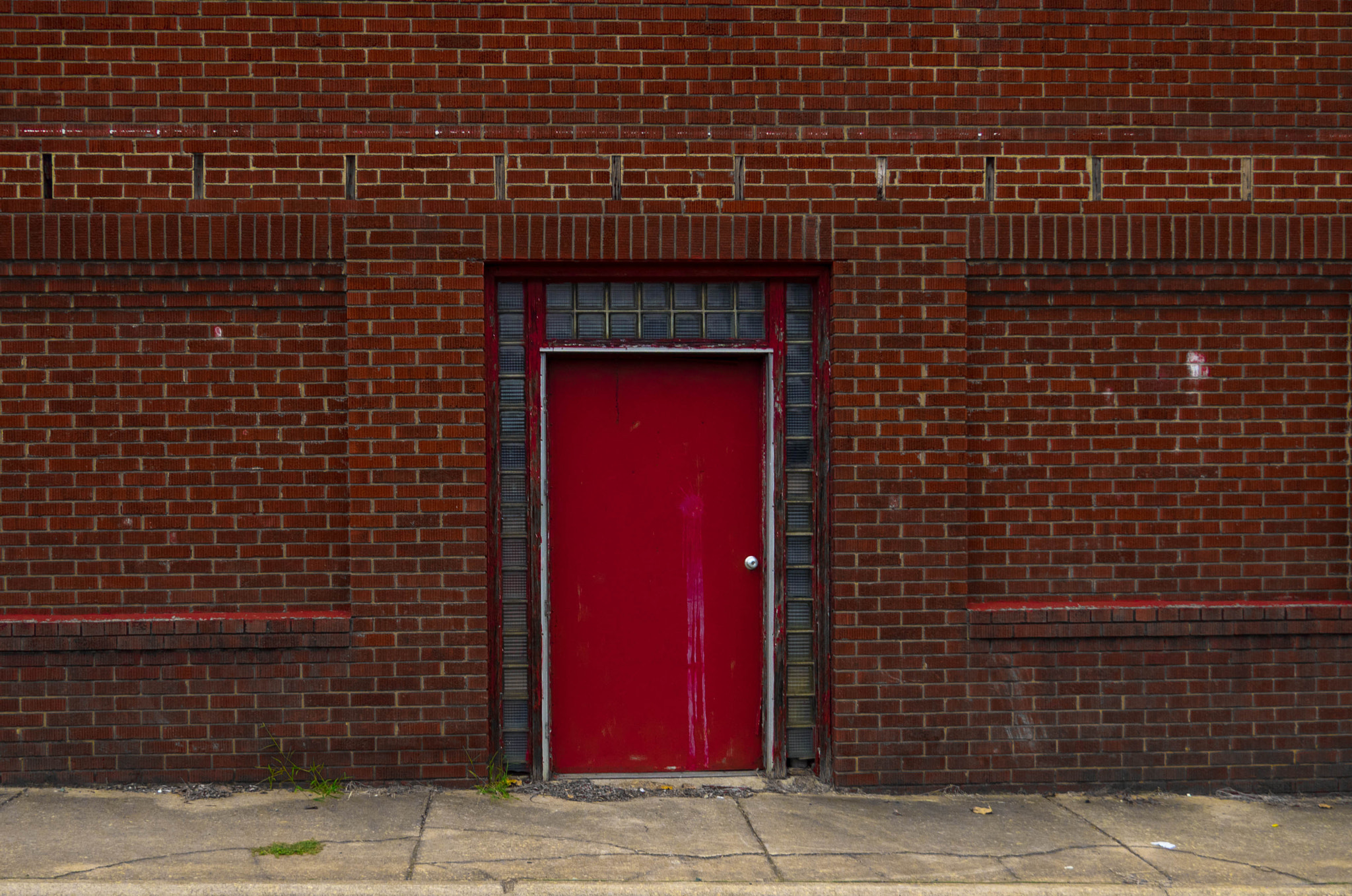 Olympus OM-D E-M1 sample photo. Red door photography