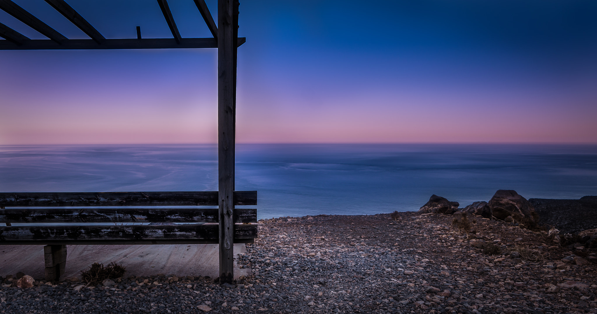 Samyang 14mm F2.8 ED AS IF UMC sample photo. The bench photography