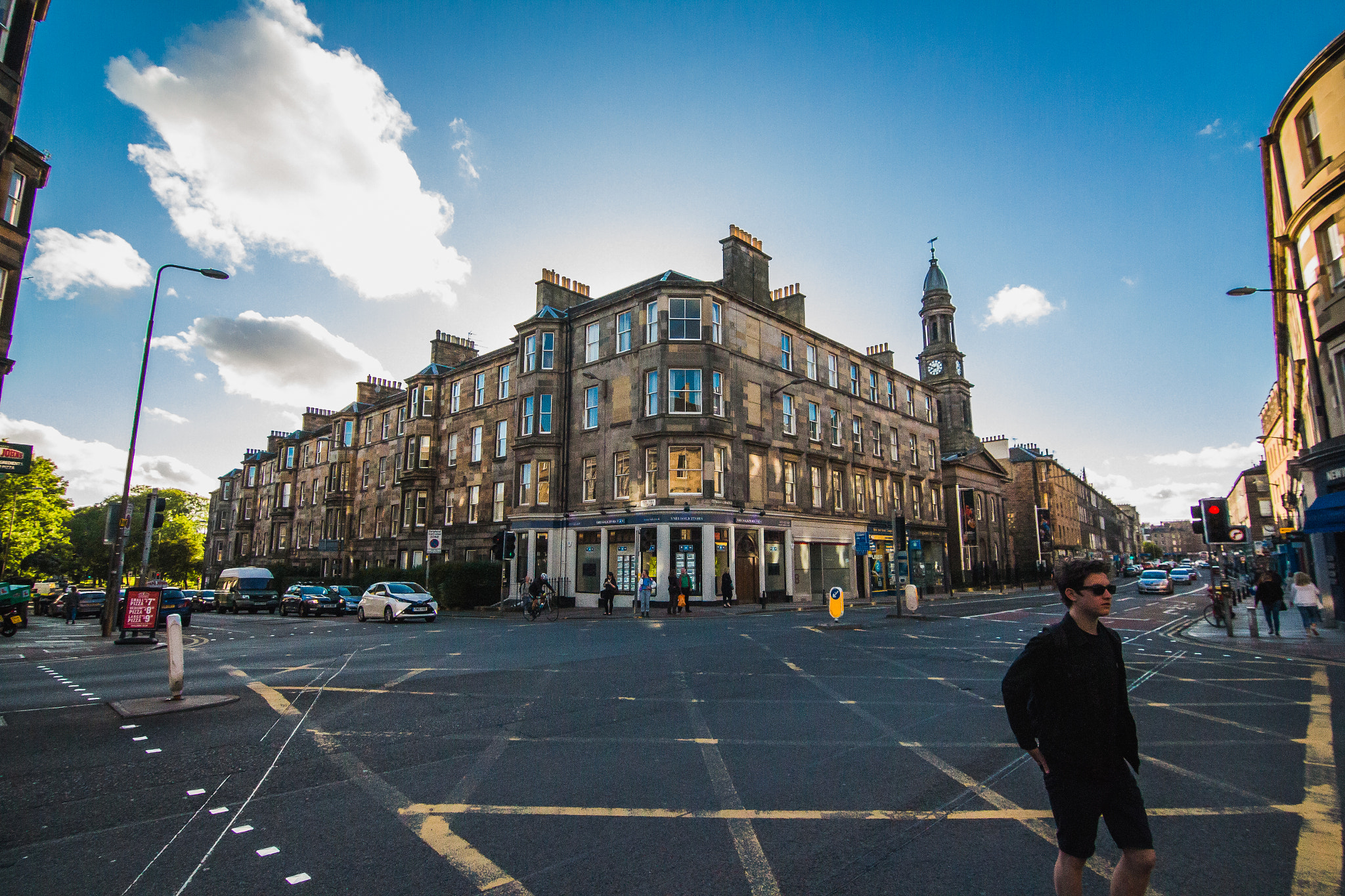Canon EOS 650D (EOS Rebel T4i / EOS Kiss X6i) sample photo. Edinburgh street corner photography