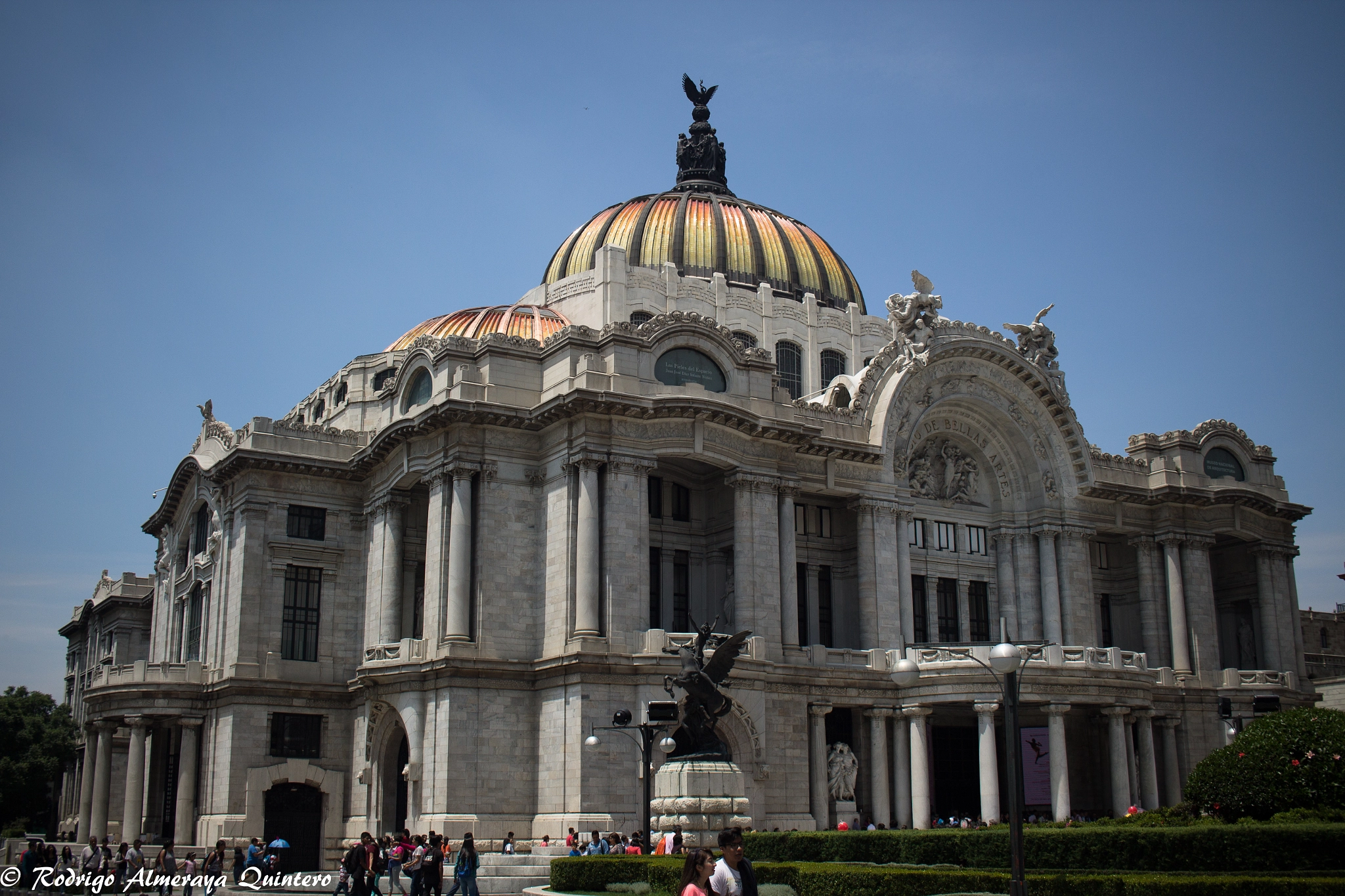 Canon EF-S 24mm F2.8 STM sample photo. Bellas artes photography