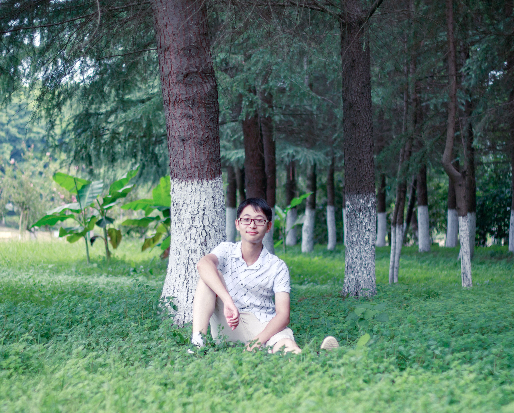 Canon EOS 750D (EOS Rebel T6i / EOS Kiss X8i) + Canon EF 50mm F1.8 II sample photo. Aha,my classmate! photography