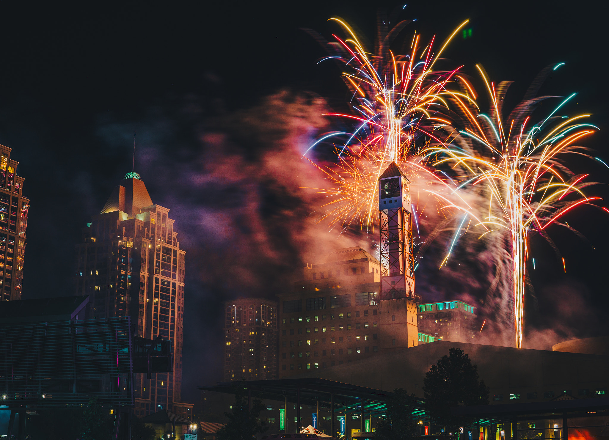Sony a6000 + Sigma 30mm F1.4 DC DN | C sample photo. Fireworks photography