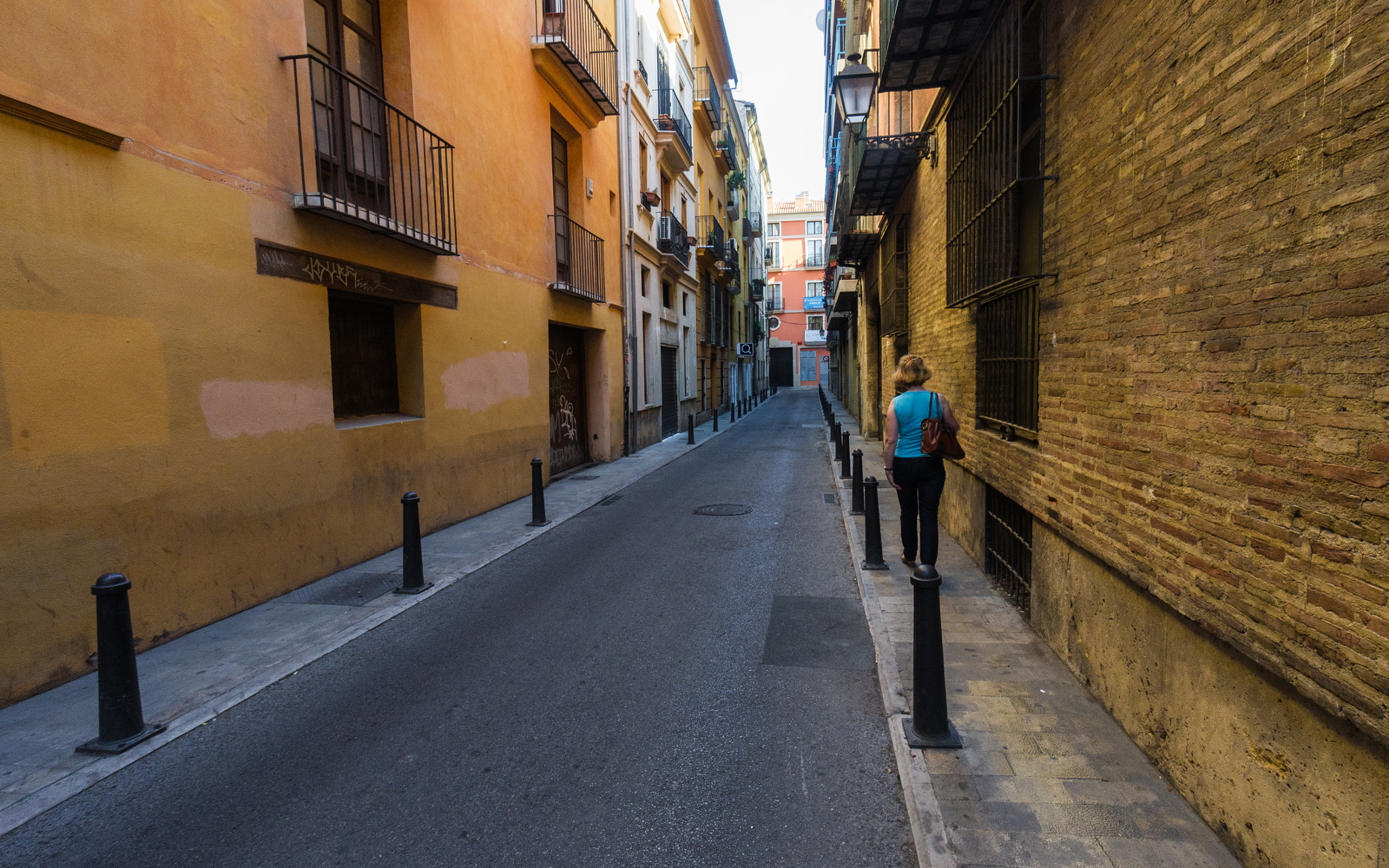 Sony Alpha NEX-F3 + Sony E 10-18mm F4 OSS sample photo. Spain. valencia. photography