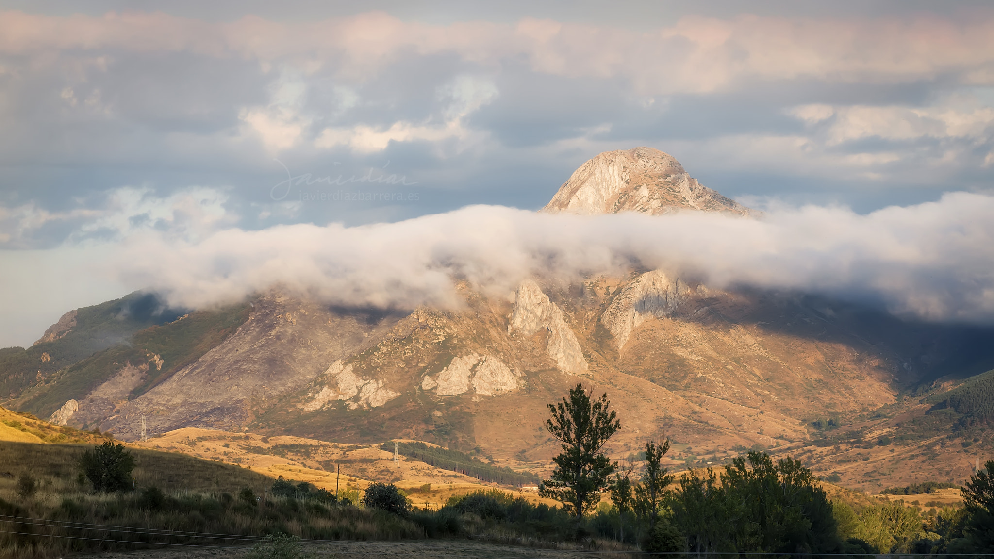Sony 75-300mm F4.5-5.6 sample photo. Pico fontún photography