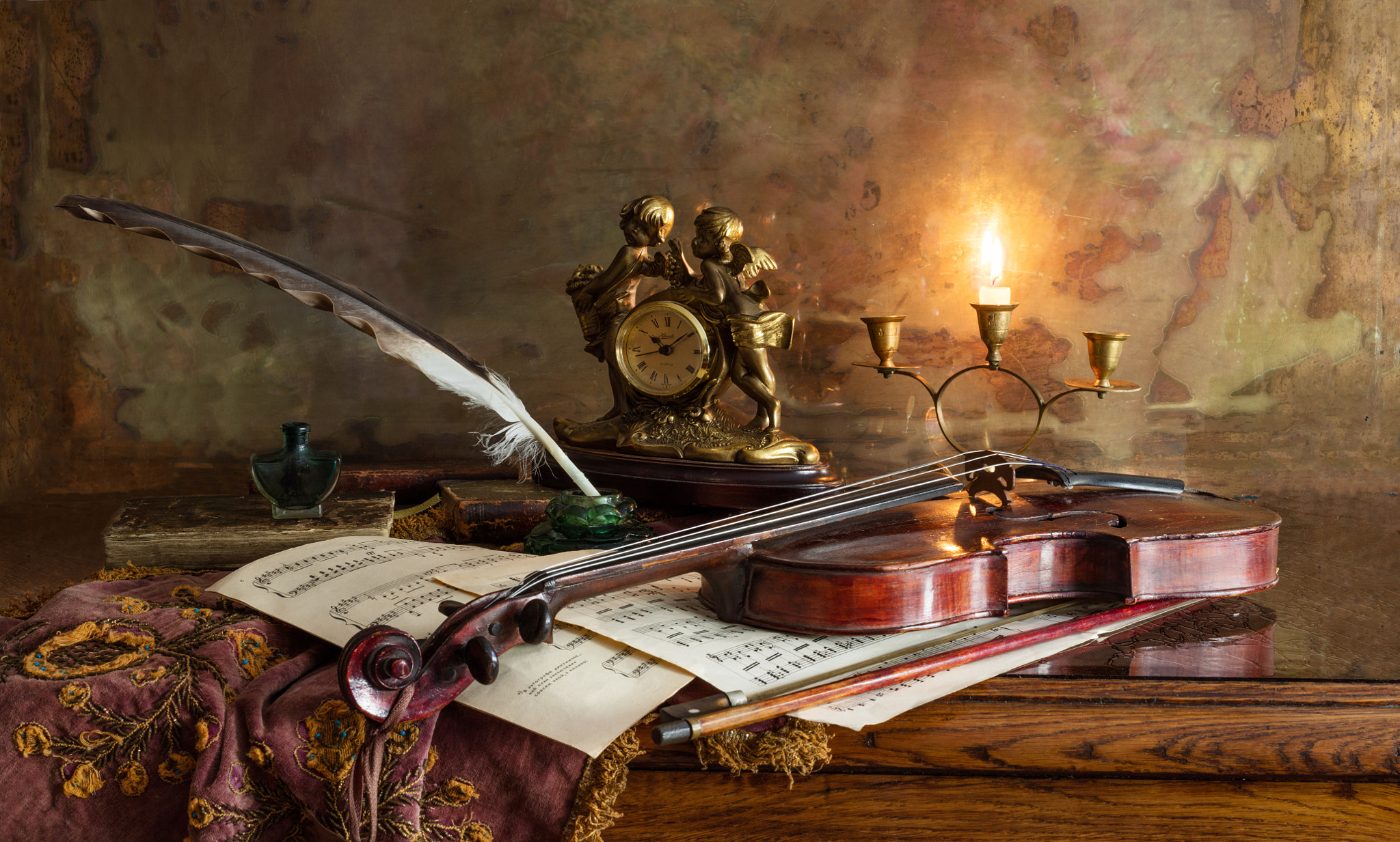 Canon EOS 5DS + Canon EF 50mm F1.4 USM sample photo. Still life with violin and clock photography