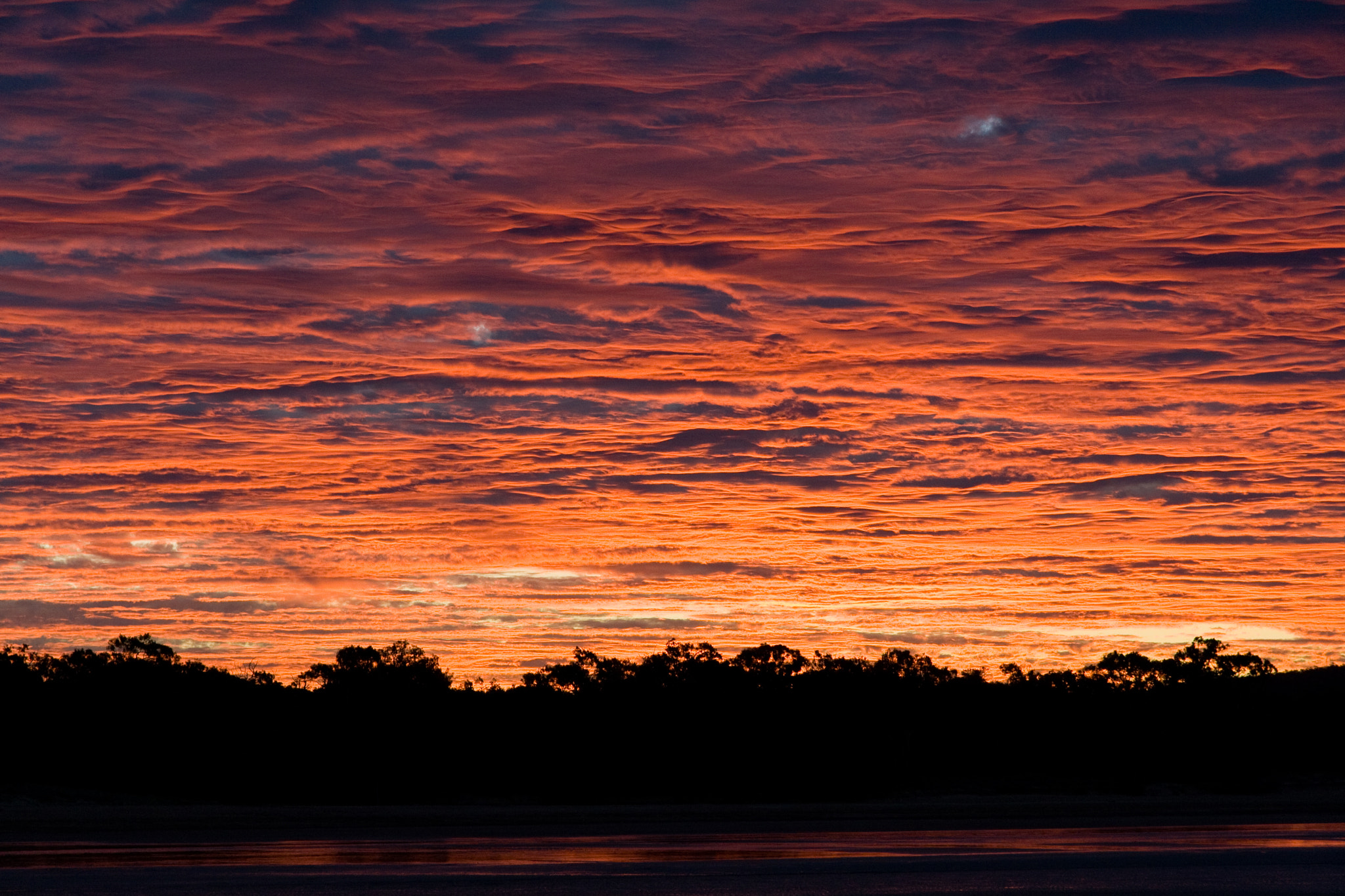 Canon EF-S 17-85mm F4-5.6 IS USM sample photo. Sunset beach photography
