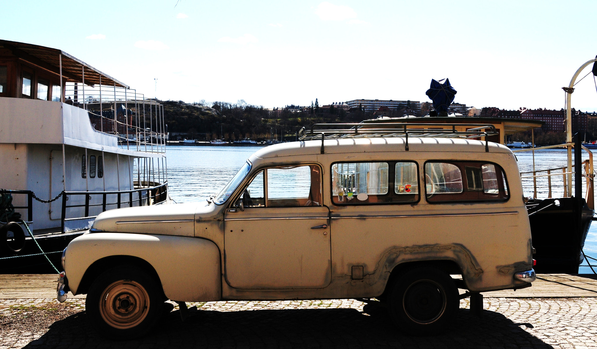 Nikon D300 sample photo. Car photography