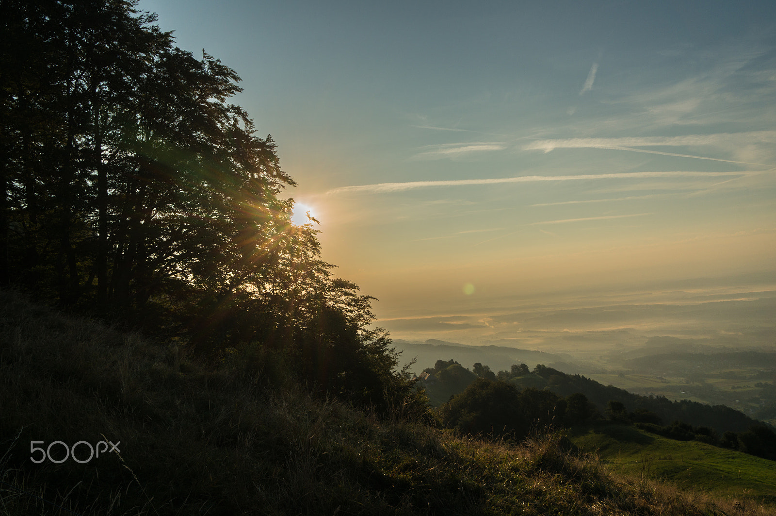 Sony Alpha NEX-6 + Sony Vario-Tessar T* E 16-70mm F4 ZA OSS sample photo. Balmberg sunrise photography