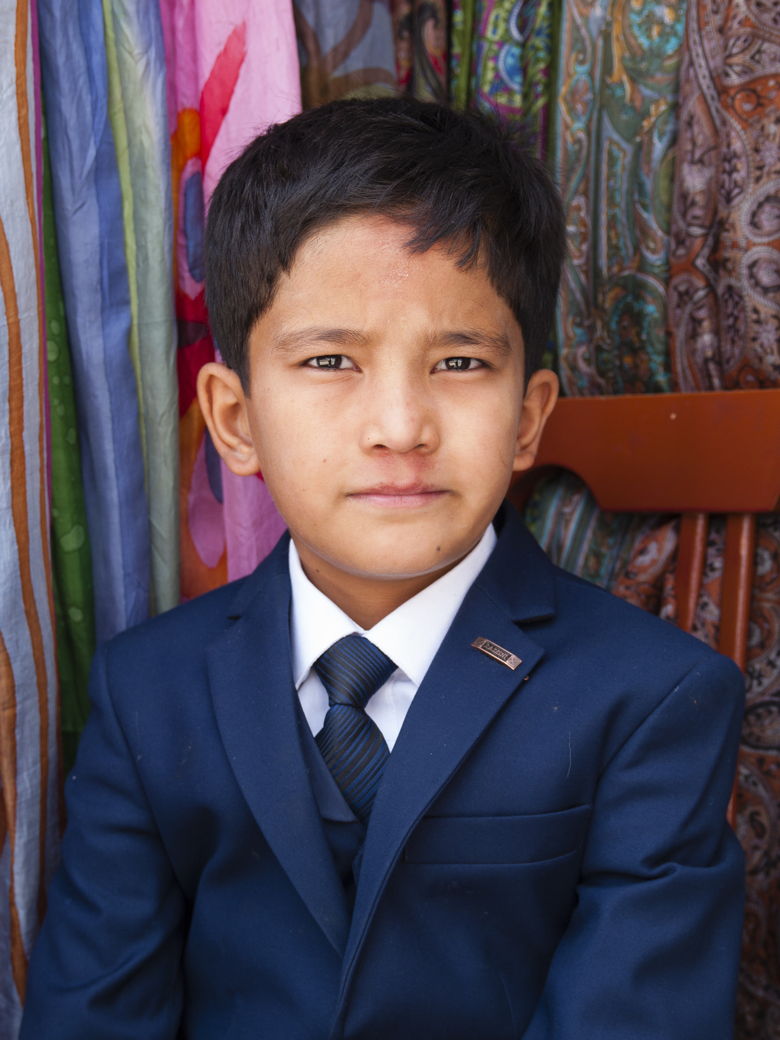 Olympus E-520 (EVOLT E-520) sample photo. Samarkand schoolboy photography
