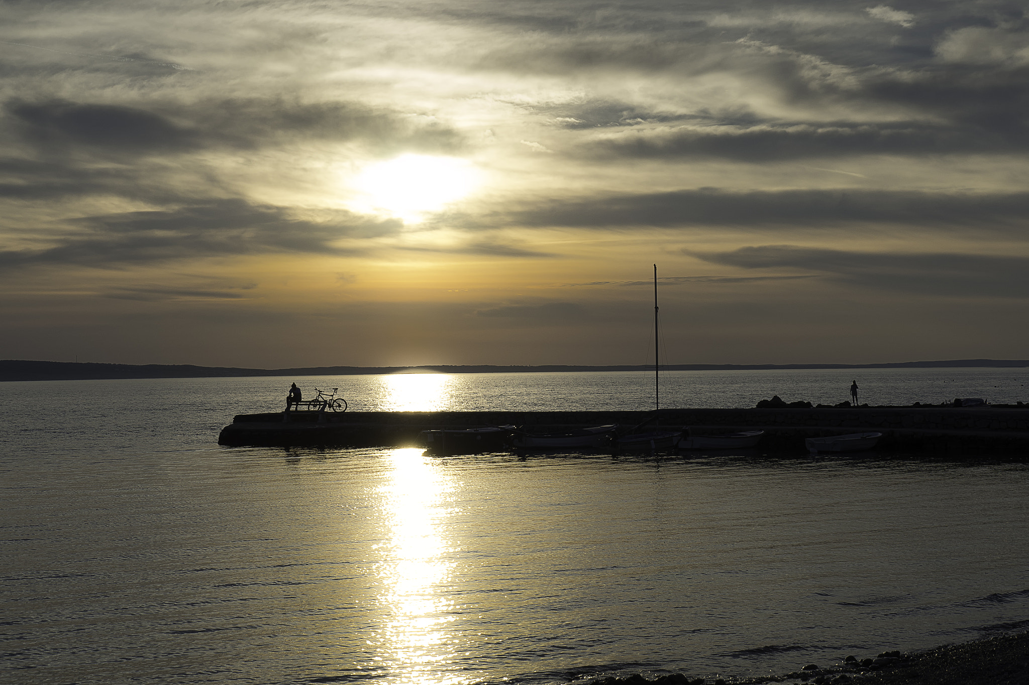 OLYMPUS M.14-150mm F4.0-5.6 II sample photo. Park your bike and enjoy the sunset! photography
