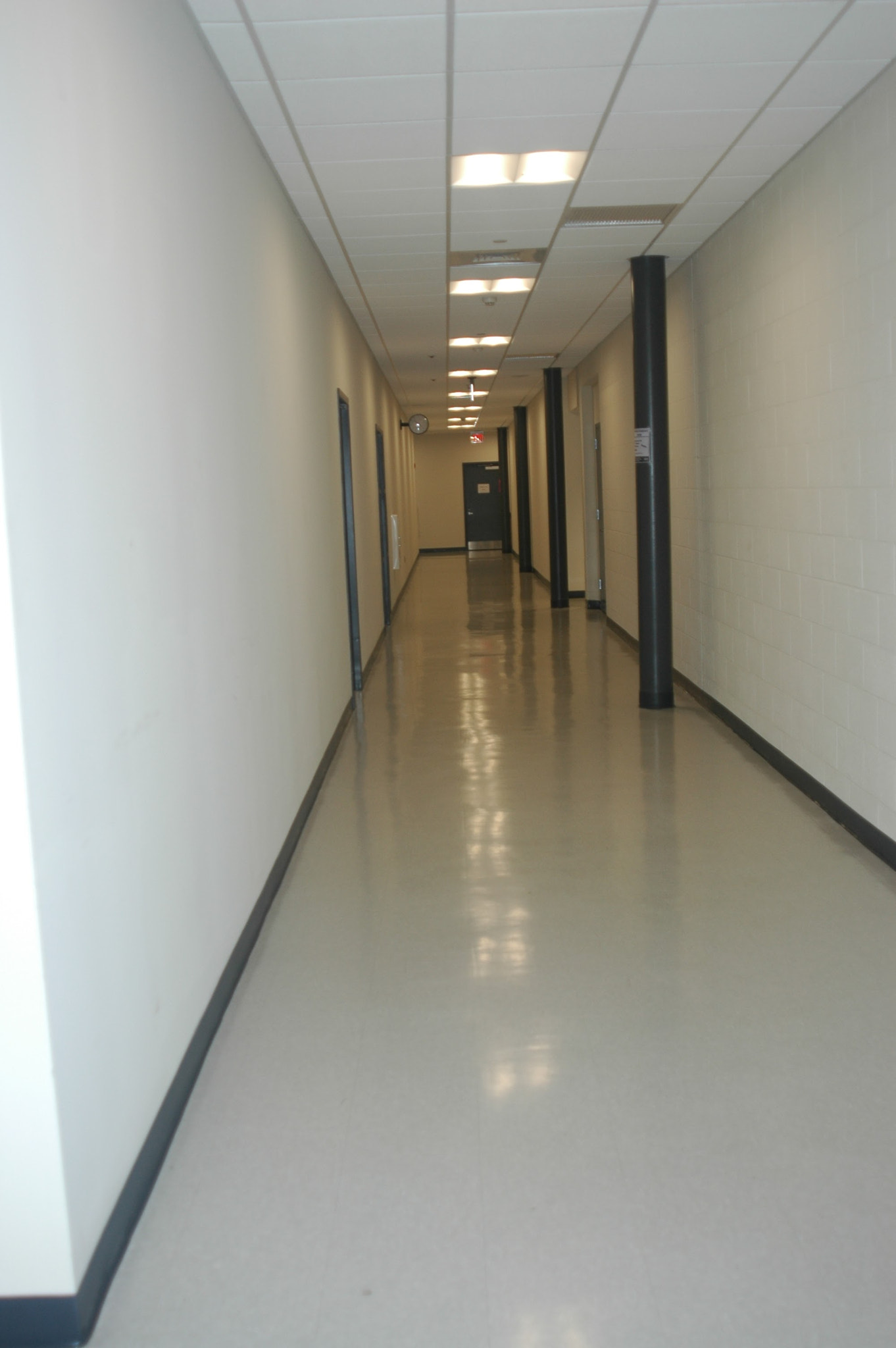 Nikon D70s sample photo. Building corridor photography