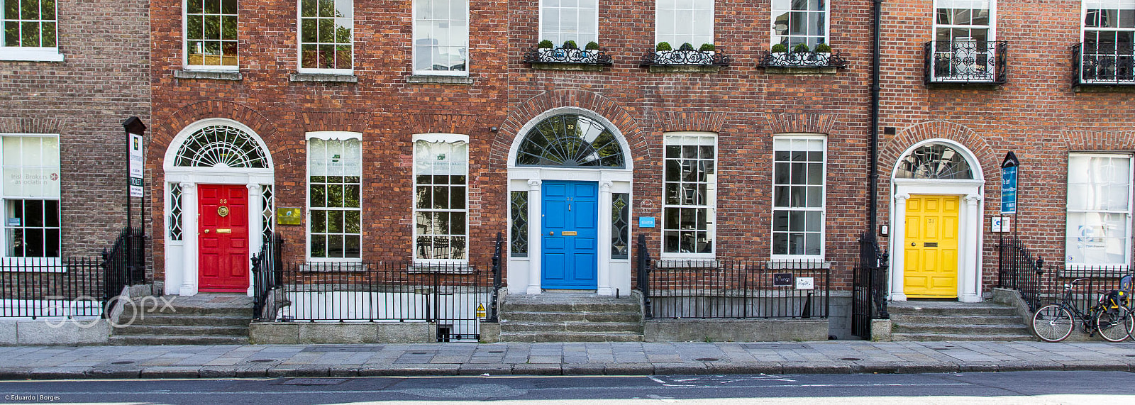 Sigma 17-70mm F2.8-4 DC Macro OS HSM sample photo. Dublin doors photography
