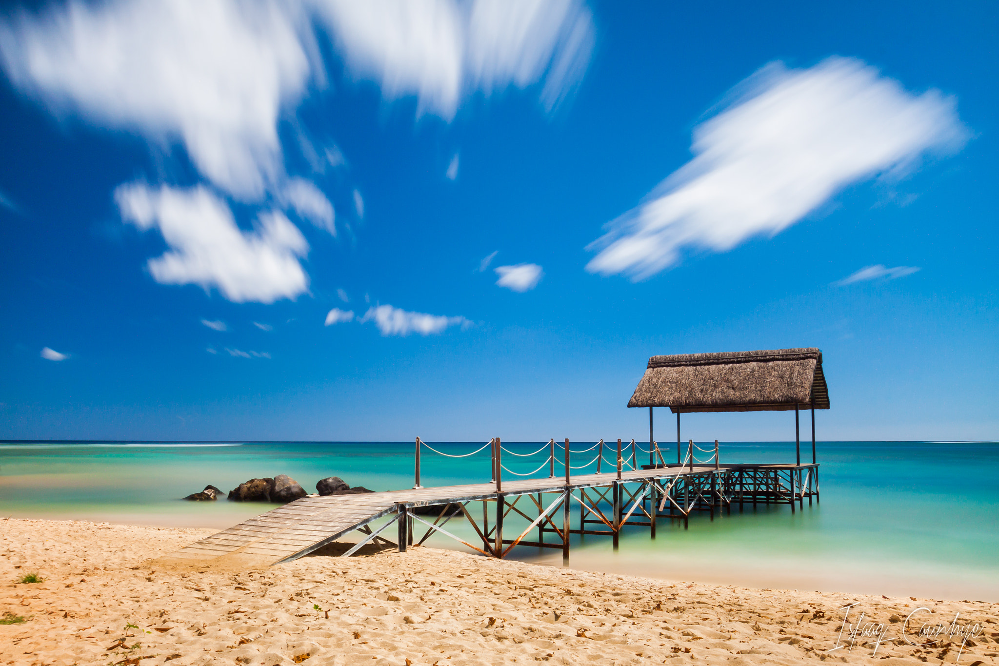Sigma 10-20mm F3.5 EX DC HSM sample photo. Paradisiac jetty photography