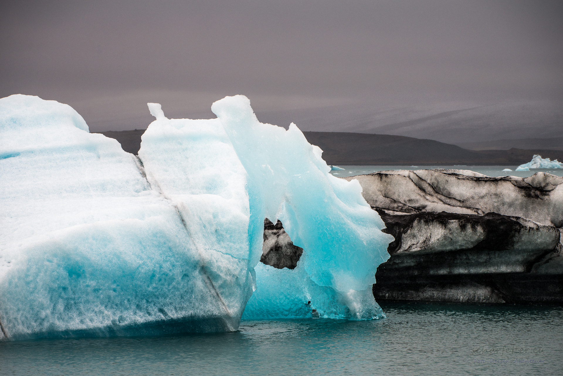 Nikon D800 + Sigma 50-500mm F4.5-6.3 DG OS HSM sample photo. The winter is coming photography