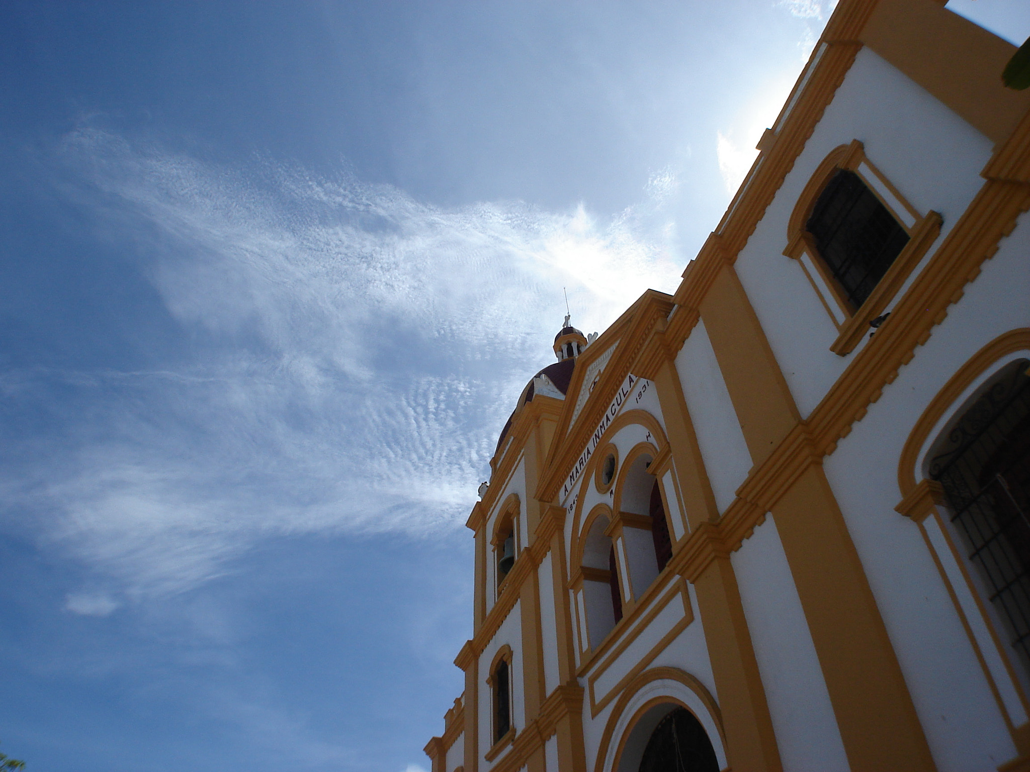 Sony DSC-S90 sample photo. Iglesia mompós photography