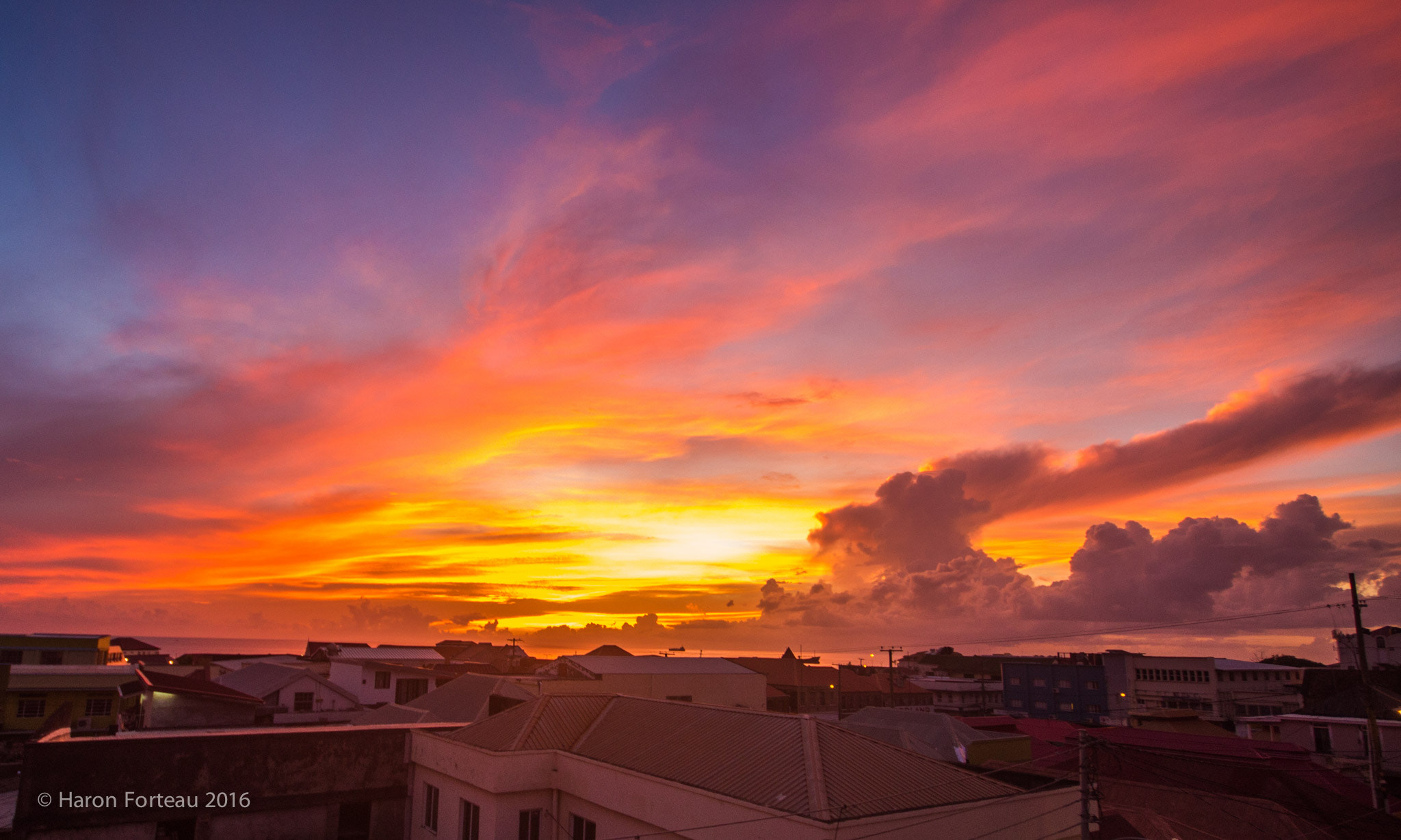 Sigma 10-20mm F4-5.6 EX DC HSM sample photo. Sunset skyline photography