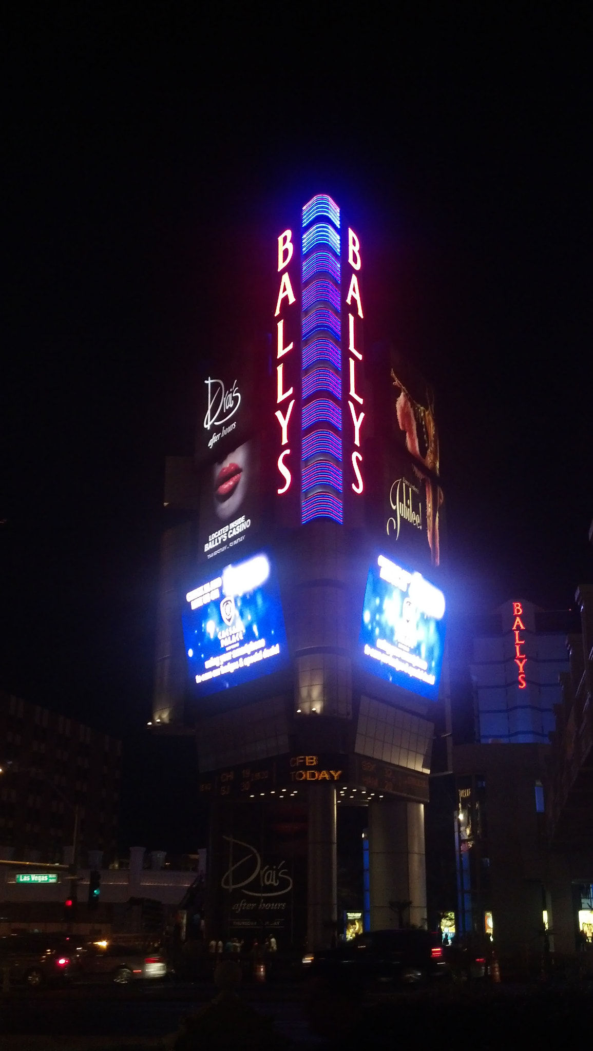 Motorola DROID RAZR sample photo