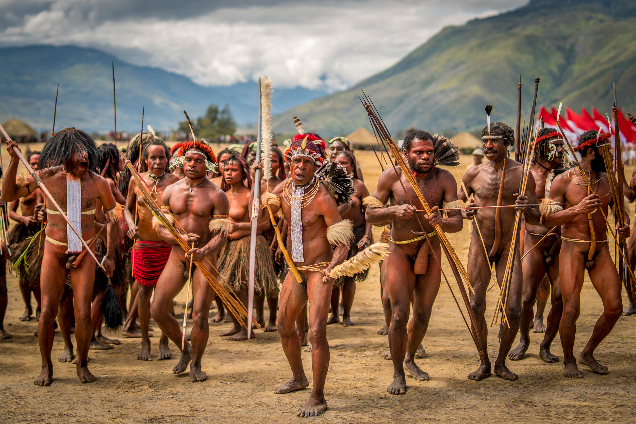 E 50mm F1.4 sample photo. Baliem valley festival photography