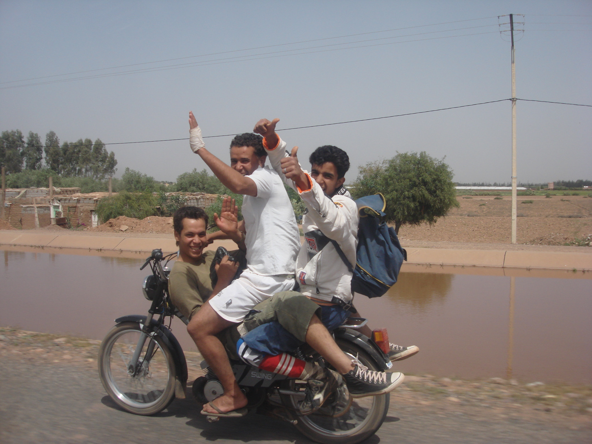 Sony DSC-N2 sample photo. Maroc,moto photography