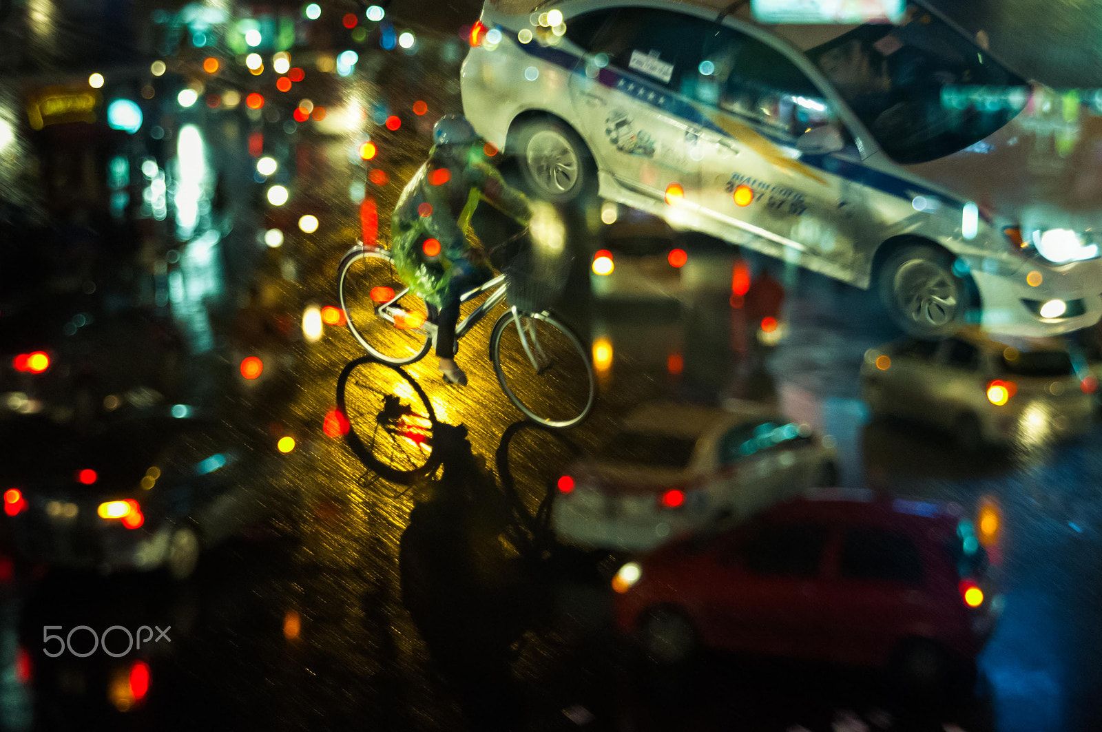 Nikon D90 + Sigma 18-200mm F3.5-6.3 DC sample photo. Colorful rain photography