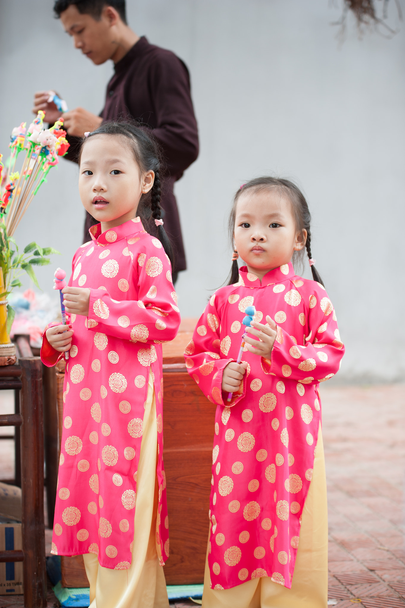 Sigma 70-200mm F2.8 EX DG OS HSM sample photo. My 2 little girls photography