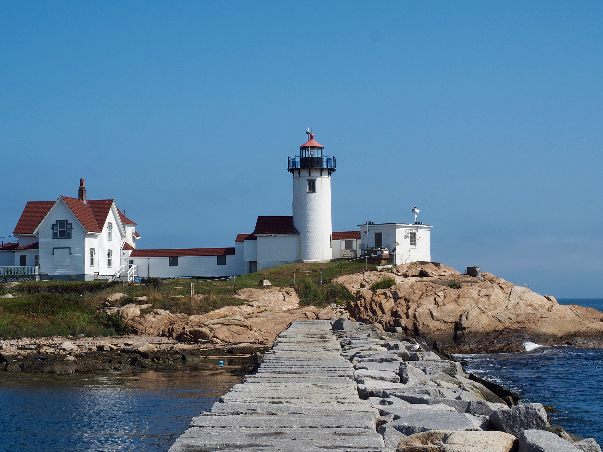Olympus M.Zuiko Digital ED 12-40mm F2.8 Pro sample photo. Morning on cape ann photography