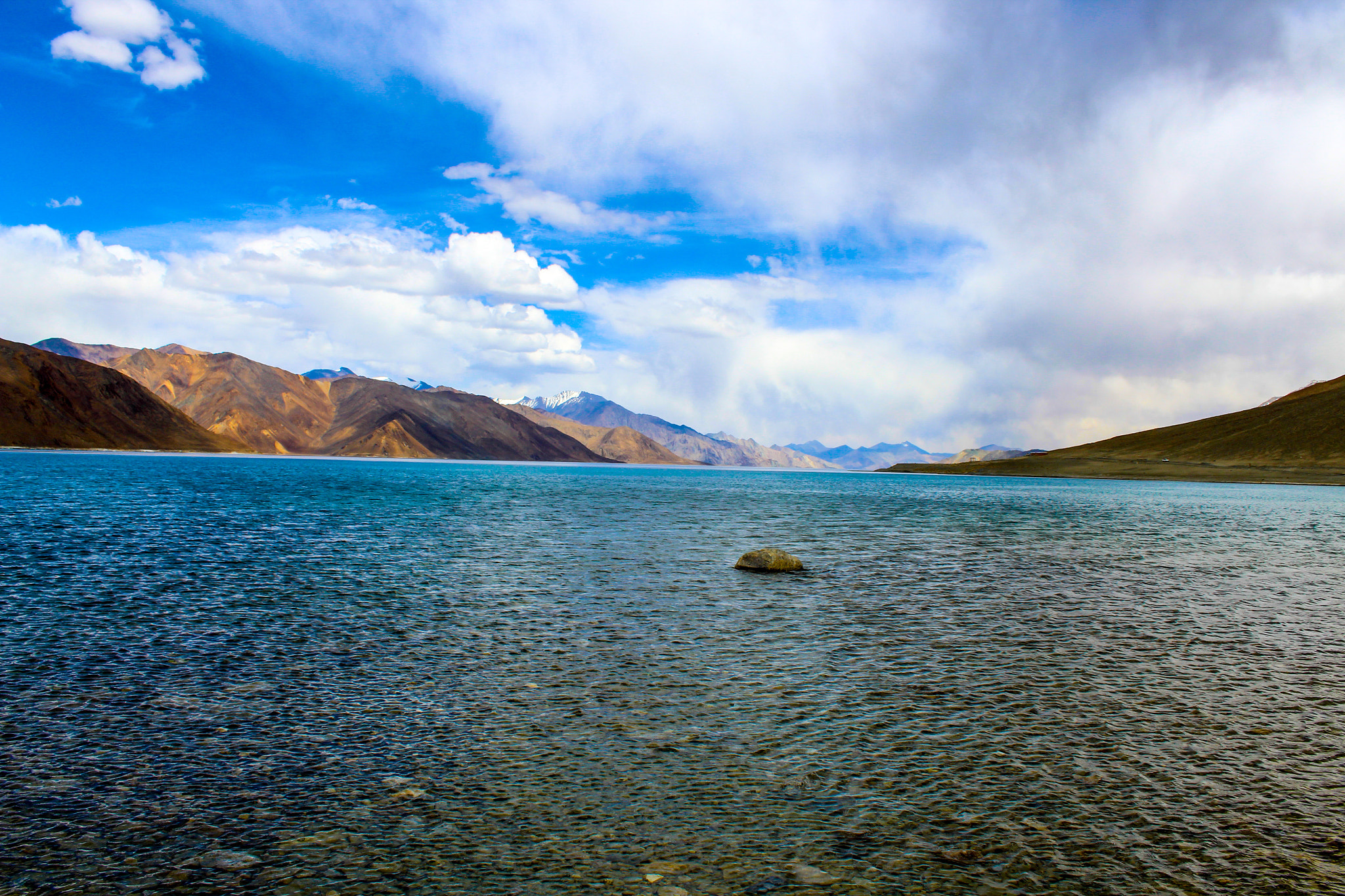 Canon EOS 1300D (EOS Rebel T6 / EOS Kiss X80) + Canon EF-S 18-55mm F3.5-5.6 IS II sample photo. Pangong lake # leh # ladhak photography