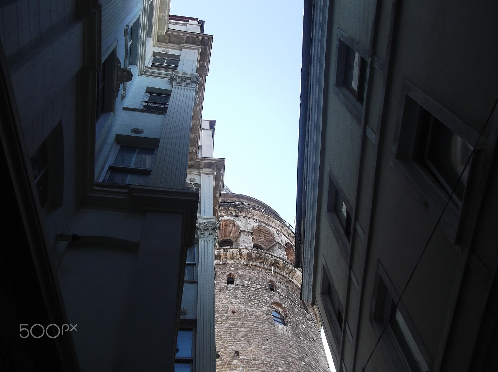 FujiFilm FinePix AV250 (FinePix AV255) sample photo. Galata tower photography