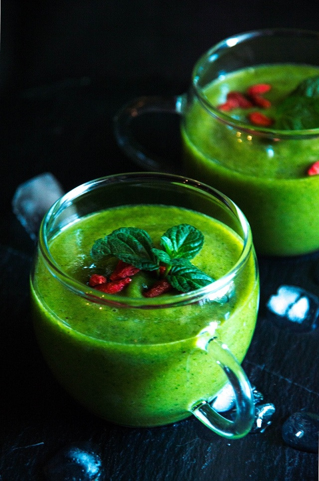 Nikon D3200 sample photo. Green smoothie photography