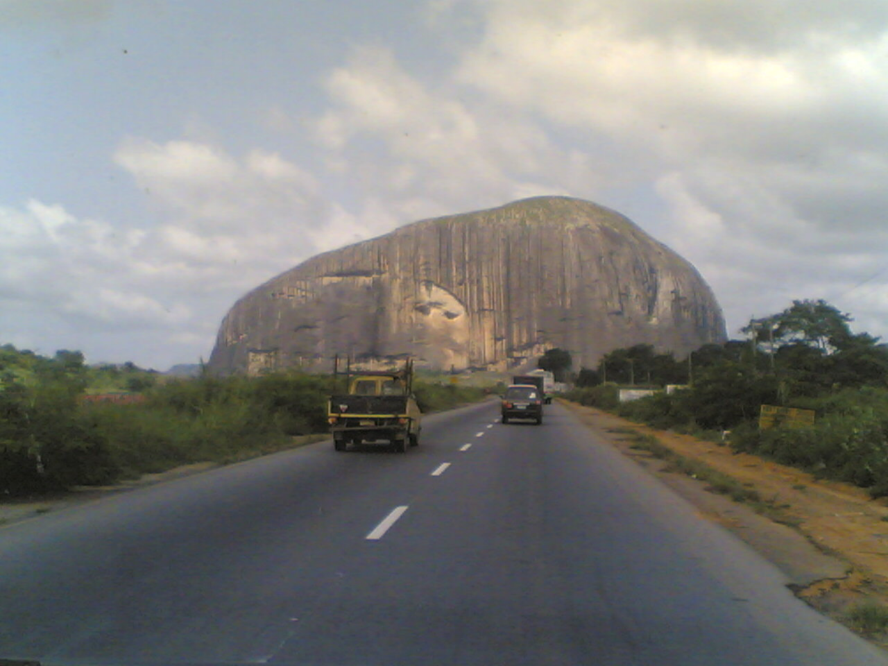 Nokia 6630 sample photo