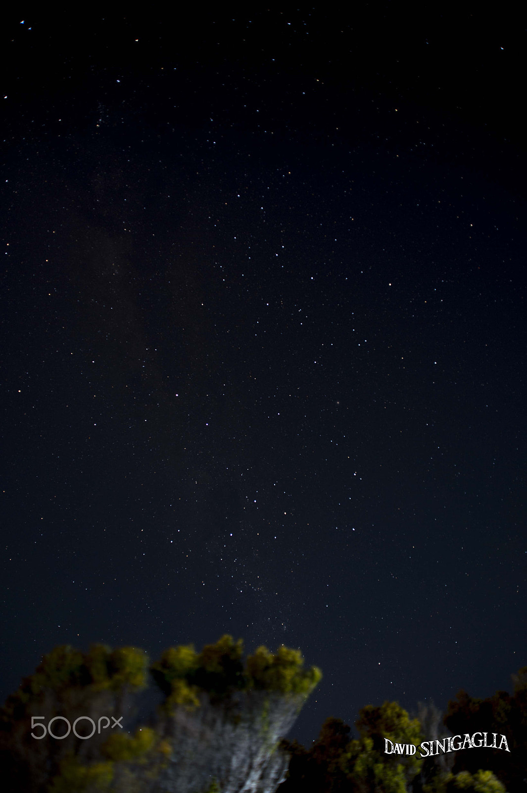 Nikon AF Nikkor 24-85mm F2.8-4D IF sample photo. Stars near volcano photography