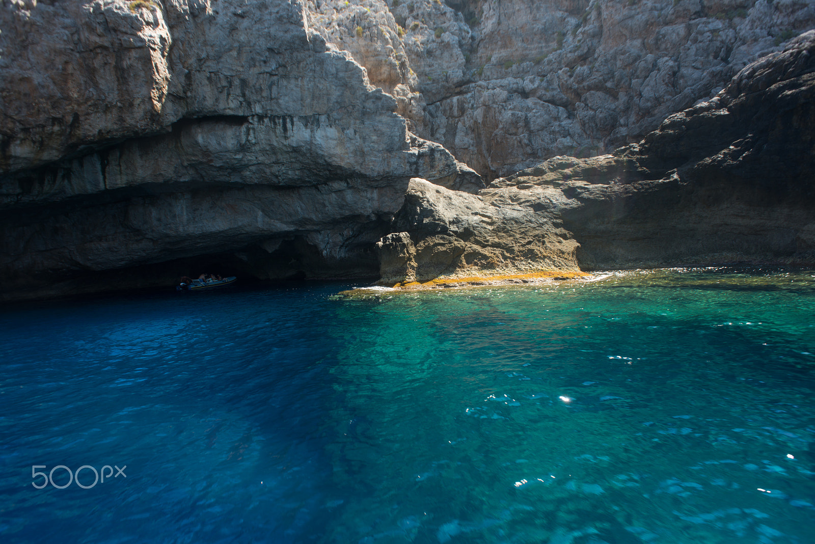 Nikon D800 + Nikon AF Nikkor 20mm F2.8D sample photo. Marettimo colors of the sea photography