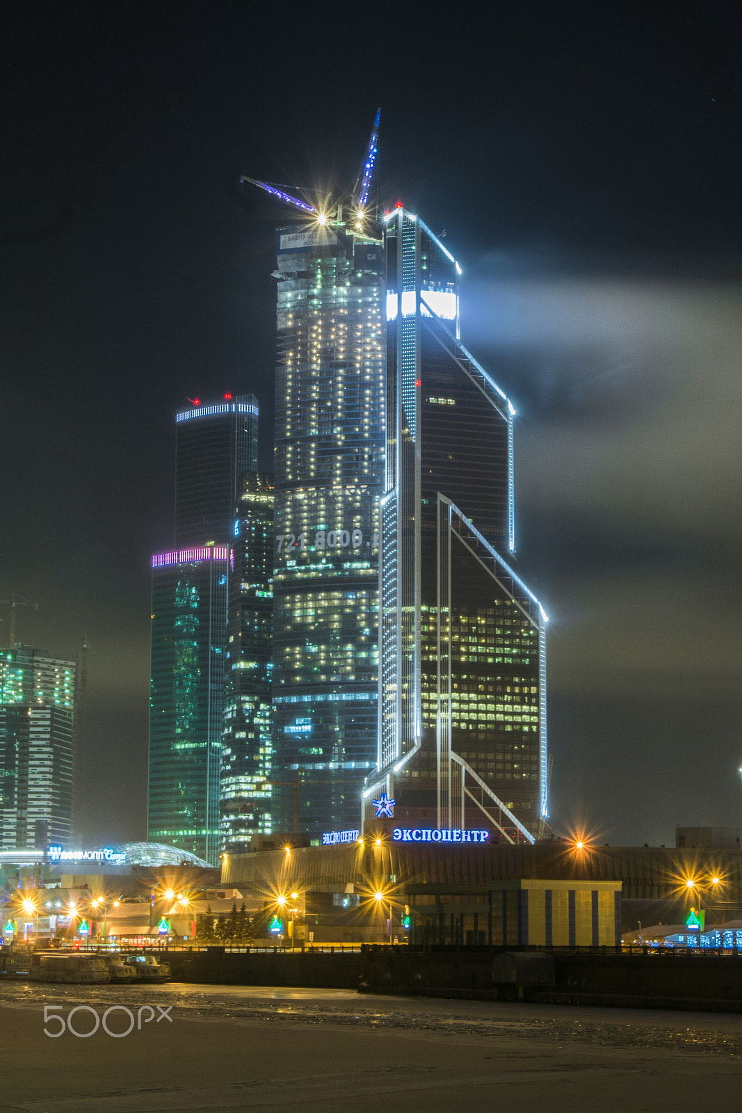 Samsung NX1000 + Samsung NX 20-50mm F3.5-5.6 ED sample photo. Moscow international business center "moscow-city" photography